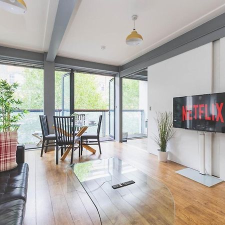 2Bed Stratford Apt With Easy Access To Central London, O2, Excel, Parking Nearby Exterior photo